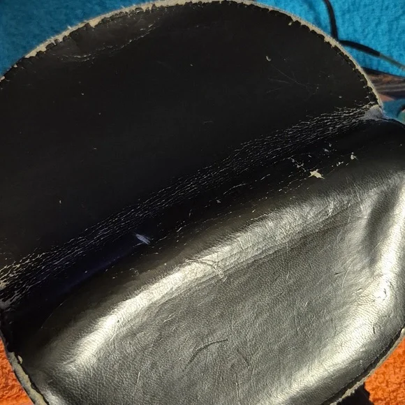 Gucci Black and Gold Sunglasses ! Free Case + Cloth - Picture 13 of 14